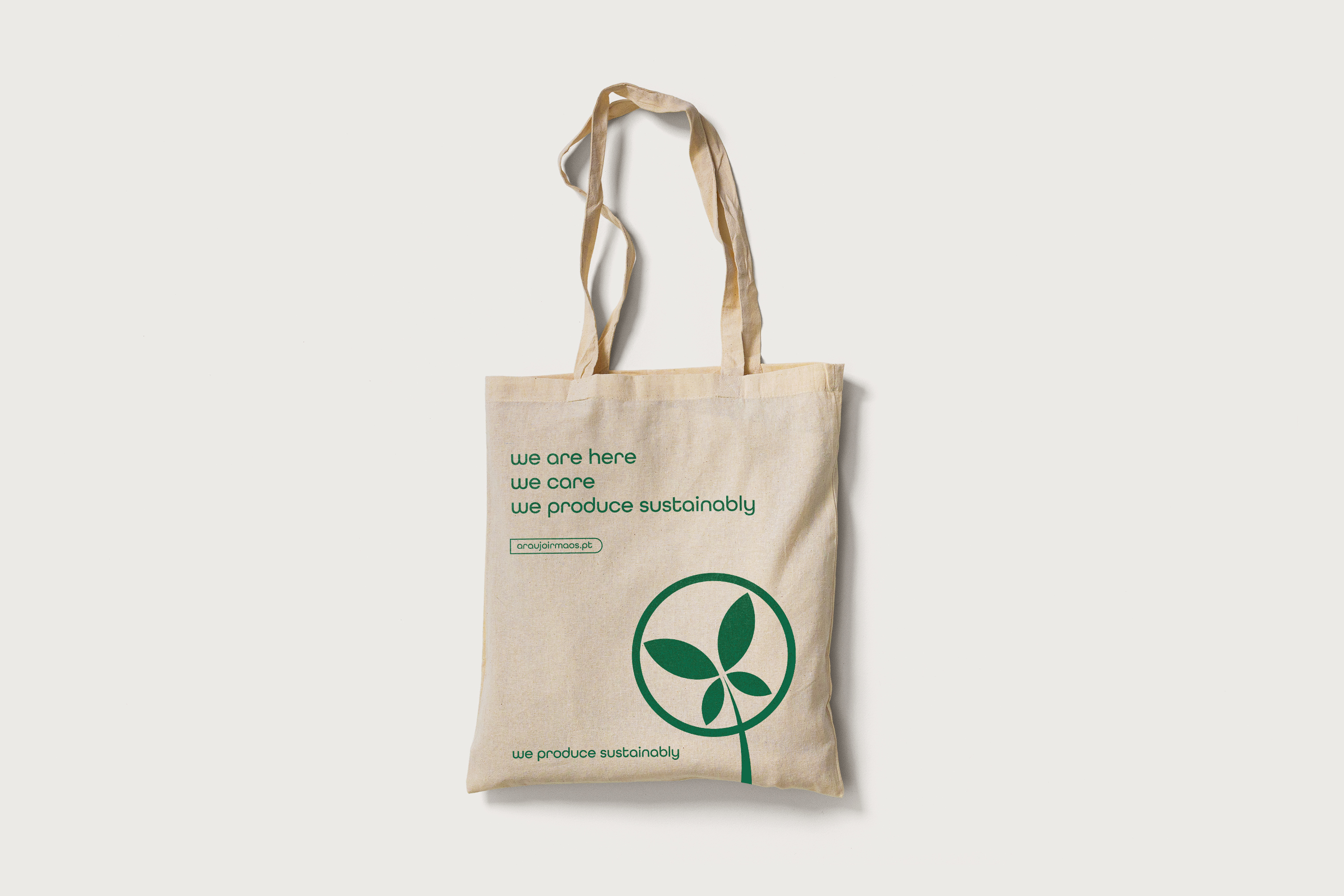 Tote bag sustentável com símbolo e mensagem AIQA